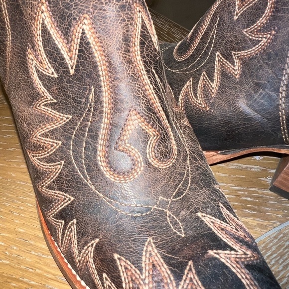ARIAT MINI BOOTIES - Picture 6 of 15